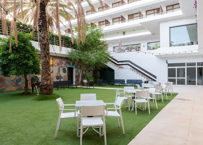 BLUESEA Gran Cervantes 4* Torremolinos